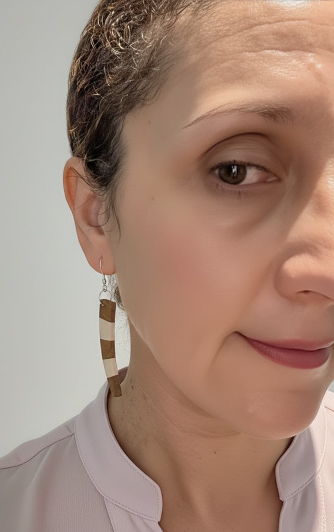 Sabre Curve Earrings – English Holly & Yellowheart